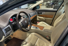 Jaguar XF 3.0 V6 240 ch Luxe