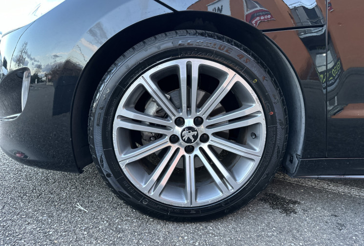 Peugeot RCZ 1.6 16v 156CH