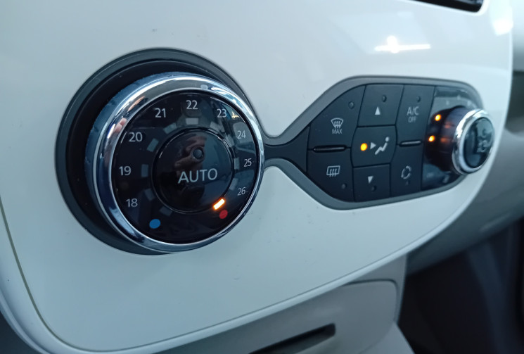 RENAULT ZOE ZEN Q90 22 kWh 90 cv
