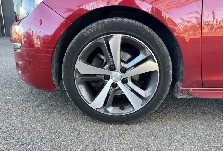 PEUGEOT 308 1.2 110CV 
