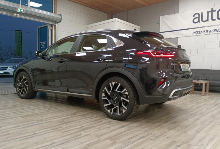 KIA XCEED 1 ere main 1.0 T-GDI 120 CV Active  SOUS GARANTIE CONSTRUCTEUR JUSQU'EN 2030