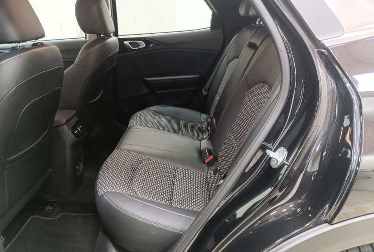 KIA XCEED 1 ere main 1.0 T-GDI 120 CV Active  SOUS GARANTIE CONSTRUCTEUR JUSQU'EN 2030