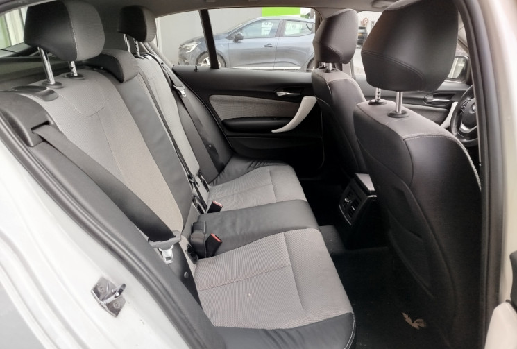 BMW Série 1 (F20) 116i  /136 cv Boîte auto