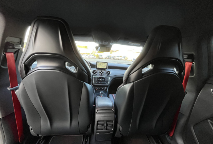 Mercedes CLA 45 AMG ONE EDITION 360 CV - GARANTIE 12 MOIS