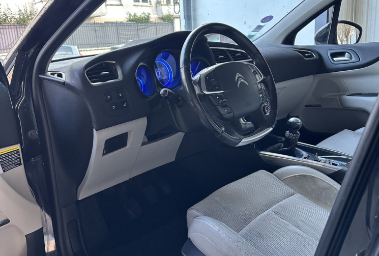Citroën C4 1.6 VTI 120 EXCLUSIVE