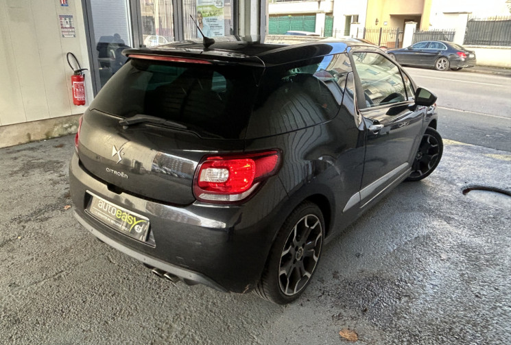 CITROEN DS3 1.6 112 SO CHIC 