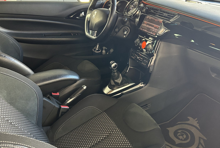 CITROEN DS3 1.6 112 SO CHIC 