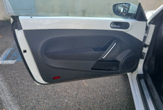 VOLKSWAGEN COCCINELLE  II Coccinelle Cabriolet 1.6 TDI 105 GARANTIE 6 MOIS 