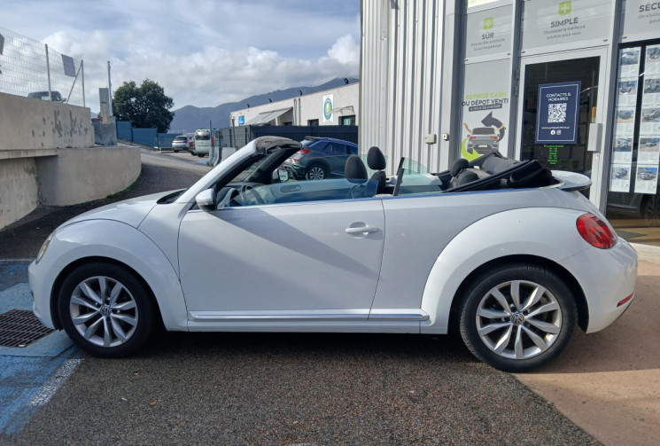 VOLKSWAGEN COCCINELLE  II Coccinelle Cabriolet 1.6 TDI 105 GARANTIE 6 MOIS 