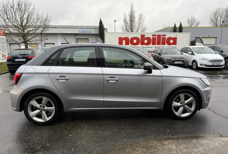 Audi A1 1.6 TDI 116 Sportback Ambiente / LED / SIEGES CHAUFFANTS