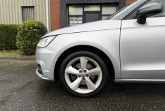Audi A1 1.6 TDI 116 Sportback Ambiente / LED / SIEGES CHAUFFANTS