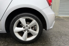 Audi A1 1.6 TDI 116 Sportback Ambiente / LED / SIEGES CHAUFFANTS