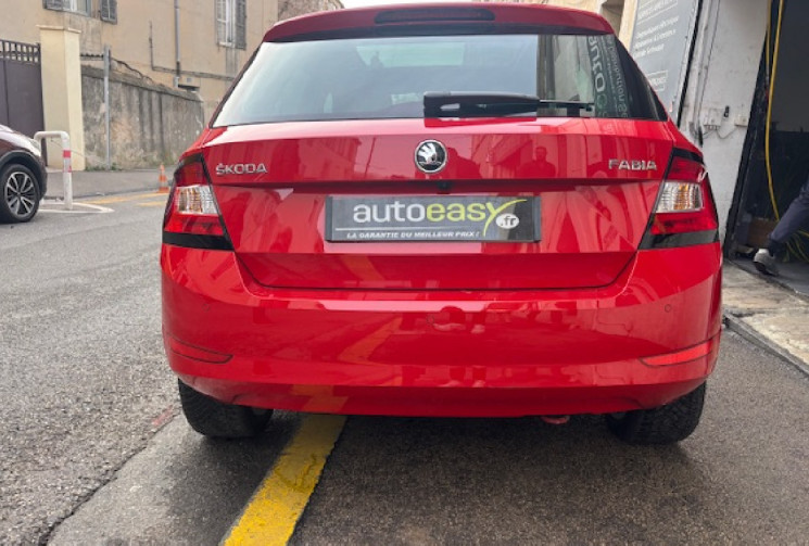 Skoda FABIA III clever édition 1.0 mpi 75 cv origine France 2em main / CARPLAY / TOIT PANORAMIQUE / 