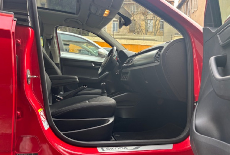 Skoda FABIA III clever édition 1.0 mpi 75 cv origine France 2em main / CARPLAY / TOIT PANORAMIQUE / 