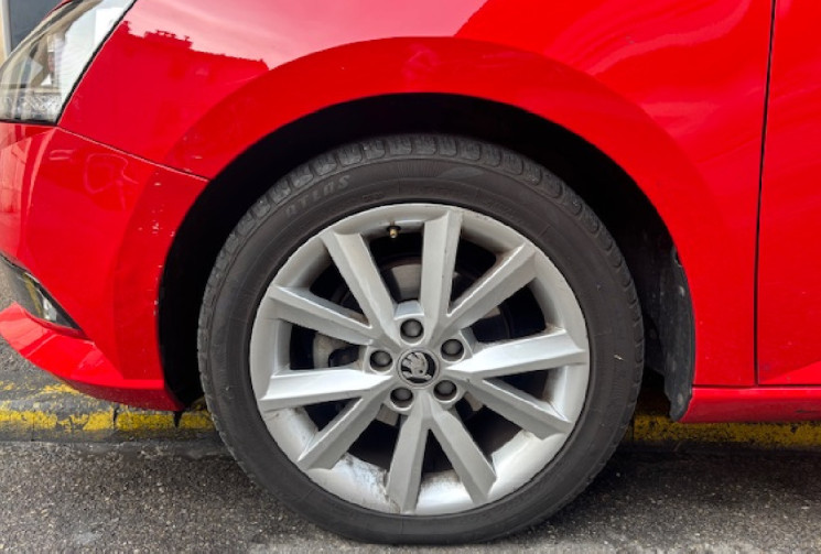 Skoda FABIA III clever édition 1.0 mpi 75 cv origine France 2em main / CARPLAY / TOIT PANORAMIQUE / 