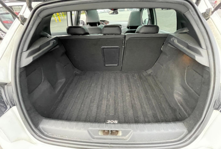 PEUGEOT 308 PHASE II 1.6 GTI 16V S&S 270 CV - TRES BON ETAT - GARANTIE 6 MOIS
