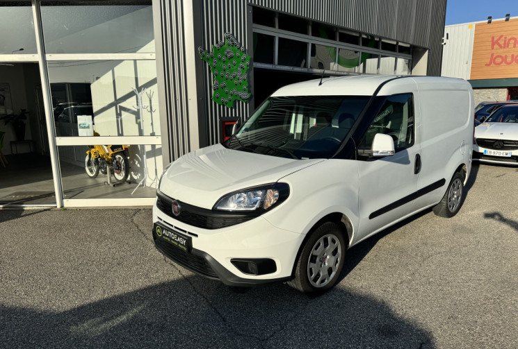 FIAT DOBLO CARGO 1.4 i.e 95 Pack Professional Trio Nav - éthanol e85