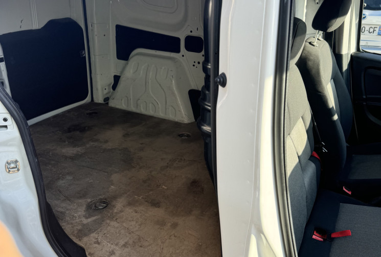 FIAT DOBLO CARGO 1.4 i.e 95 Pack Professional Trio Nav - éthanol e85