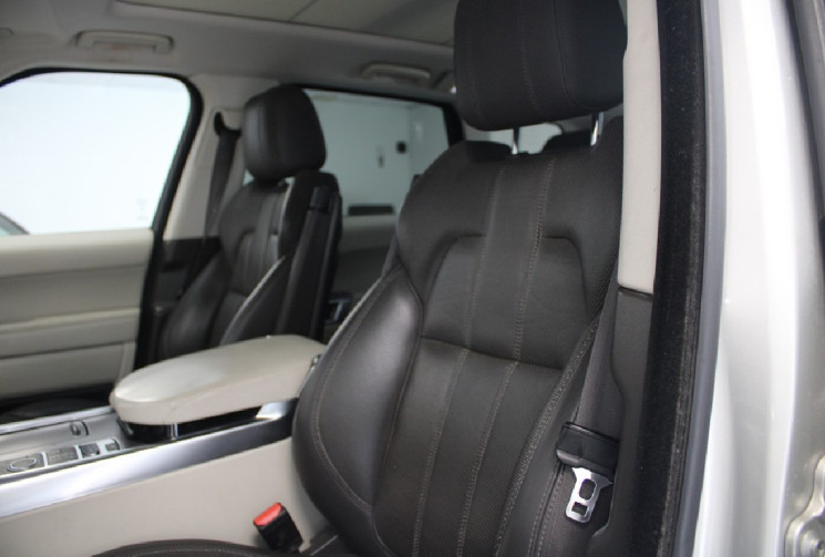 LAND-ROVER RANGE ROVER SPORT II 3.0 SDV6 292Ch 4WD S&S Finition HSE 