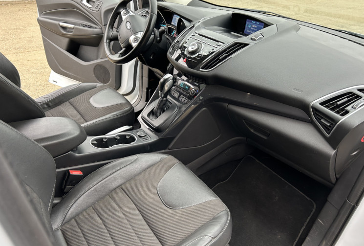Ford Kuga TITANIUM 2.0 TDCI 150 cv 4x4 Garantie 1 an