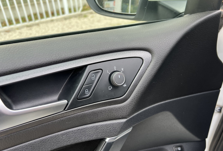 VOLKSWAGEN GOLF 1.4 TSI 204 HYBRIDE GTE DSG6 / Véhicule Français / 1ère Main / Carplay / Caméra 
