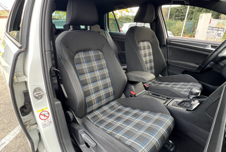 VOLKSWAGEN GOLF 1.4 TSI 204 HYBRIDE GTE DSG6 / Véhicule Français / 1ère Main / Carplay / Caméra 