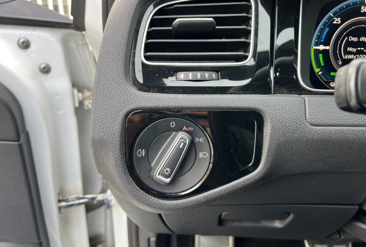 VOLKSWAGEN GOLF 1.4 TSI 204 HYBRIDE GTE DSG6 / Véhicule Français / 1ère Main / Carplay / Caméra 