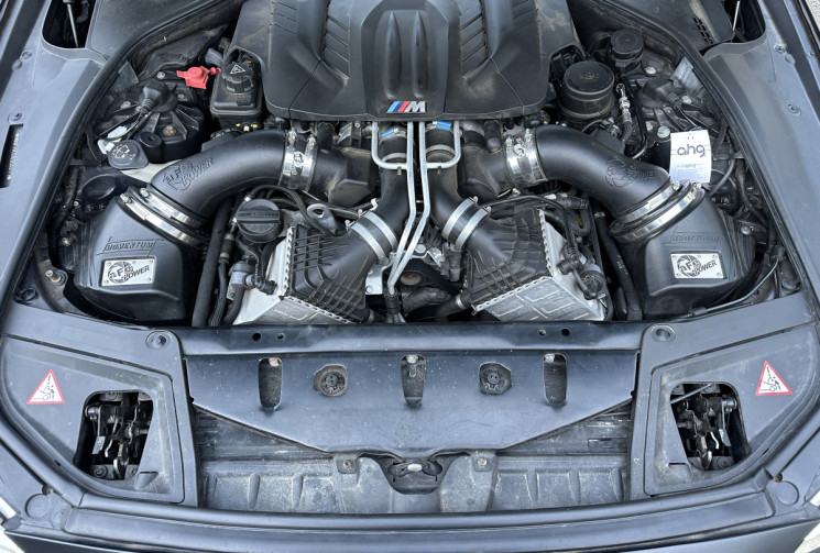 BMW M5 F10M 575 ch Pack Competition DKG7 - Configuration unique