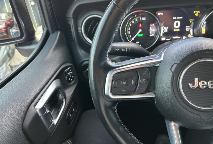 JEEP WRANGLER UNLIMITED 2.0 T 380 Ch 4xe Overland Command-Trac * FULL BLACK * CAMERA AV & AR 