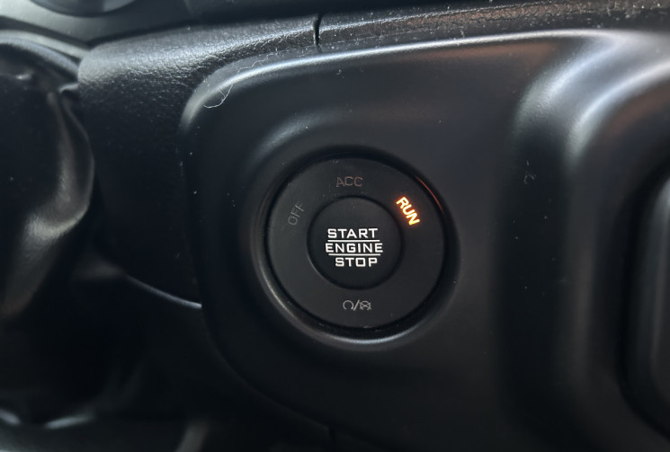 JEEP WRANGLER UNLIMITED 2.0 T 380 Ch 4xe Overland Command-Trac * FULL BLACK * CAMERA AV & AR 