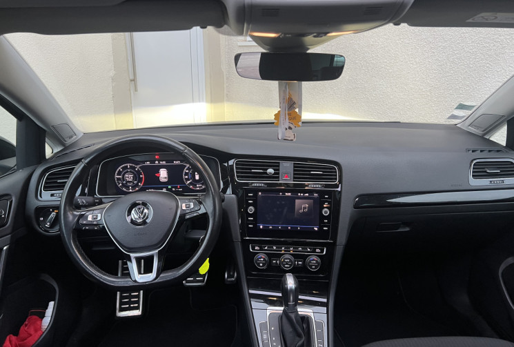 VOLKSWAGEN GOLF 7 Phase 2 1.6 TDI Blue Motion DSG7 115 cv Boîte auto