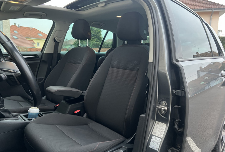 VOLKSWAGEN GOLF 7 Phase 2 1.6 TDI Blue Motion DSG7 115 cv Boîte auto