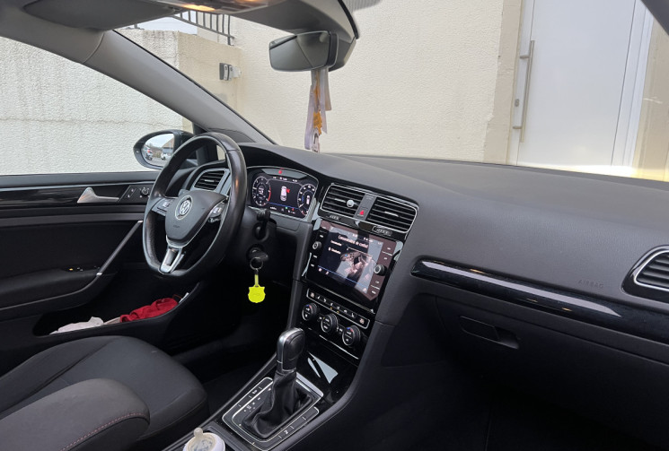 VOLKSWAGEN GOLF 7 Phase 2 1.6 TDI Blue Motion DSG7 115 cv Boîte auto