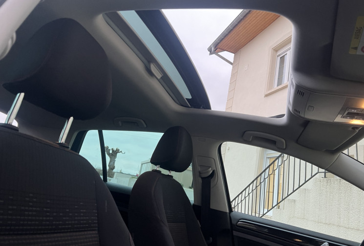 VOLKSWAGEN GOLF 7 Phase 2 1.6 TDI Blue Motion DSG7 115 cv Boîte auto