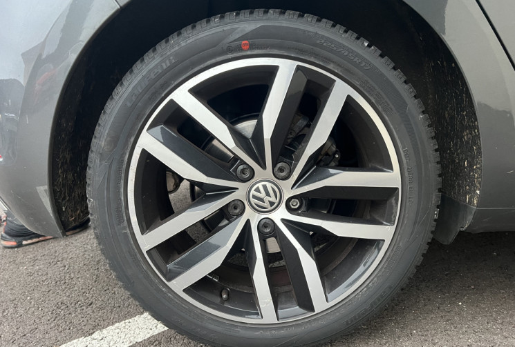 VOLKSWAGEN GOLF 7 Phase 2 1.6 TDI Blue Motion DSG7 115 cv Boîte auto