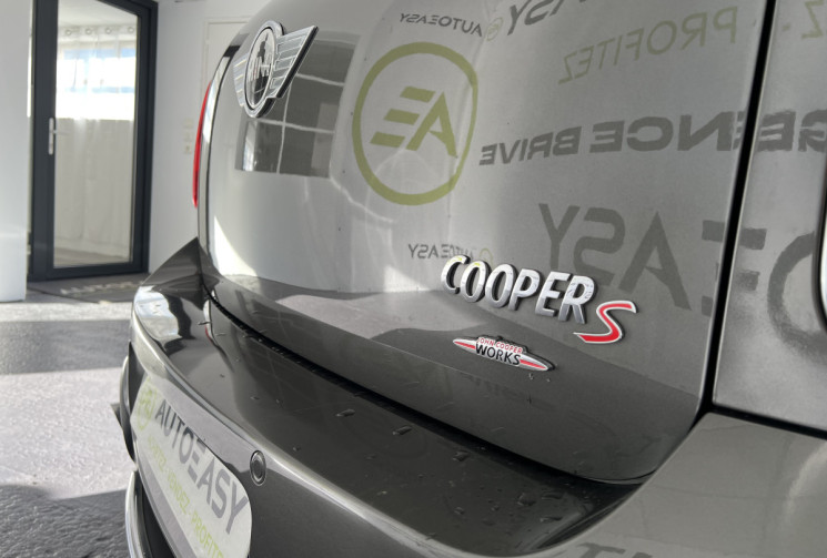 Mini Countryman Cooper S John Cooper Works 1.6i 184 cv / Toit Ouvrant / Chaine de distribution