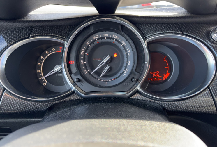 CITROEN DS3 1.6 THP 155ch Sport Chic * Radar Arr * Siège Chauffant 