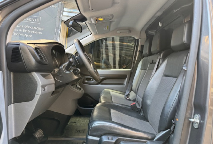 Peugeot EXPERT III premium pack Long 2.0 180 cv origine France 2em main / CARPLAY / ATTELAGE / 