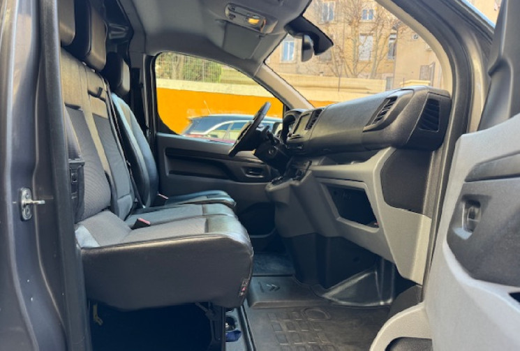 Peugeot EXPERT III premium pack Long 2.0 180 cv origine France 2em main / CARPLAY / ATTELAGE / 