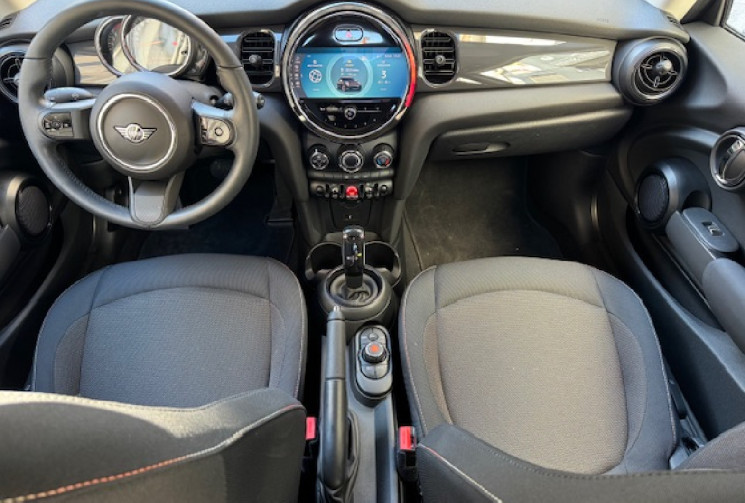 Mini Mini one 3 (F56) 1.5 i 102 cv origine France 1er main ETAT NEUF 5500 KM /LED / 