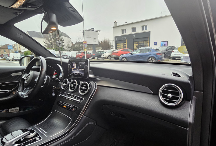 MERCEDES GLC 220 d 170 ch Sportline 4Matic 9G-Tronic