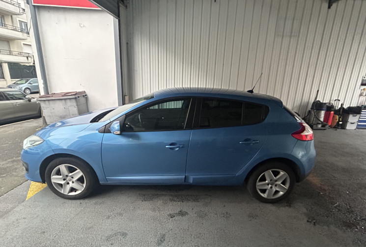 RENAULT MEGANE III Ph2- 1.5 DCi 110 