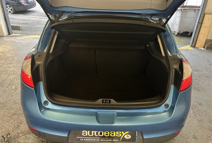 RENAULT MEGANE III Ph2- 1.5 DCi 110 