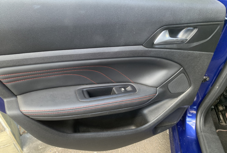 PEUGEOT 308 SW  2.0 BLUEHDI 150cv GT LINE 