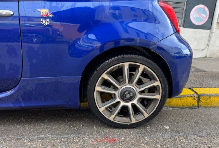 FIAT ABARTH 500c abarth 165 cv cabriolet / décapotable / ECHAPPEMENT MINARELLI /TURSIMO  