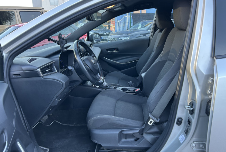 TOYOTA COROLLA XII 1.8 HYBRIDE 122H DESIGN * ENTRETIEN COMPLET TOYOTA *