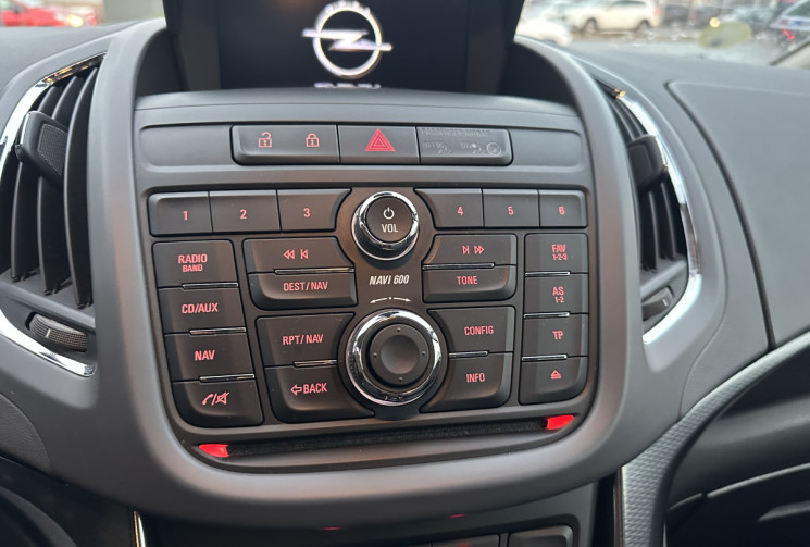 OPEL ZAFIRA TOURER 2.0 CDTI DPF 130 