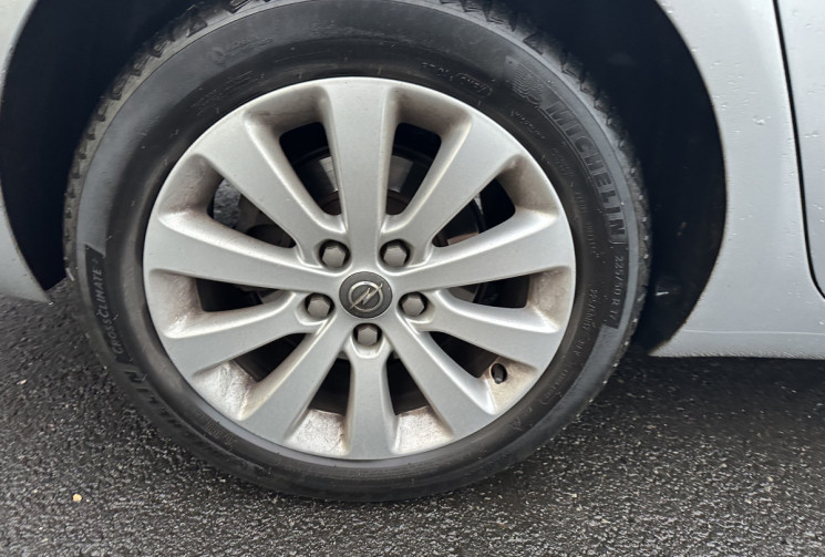 OPEL ZAFIRA TOURER 2.0 CDTI DPF 130 