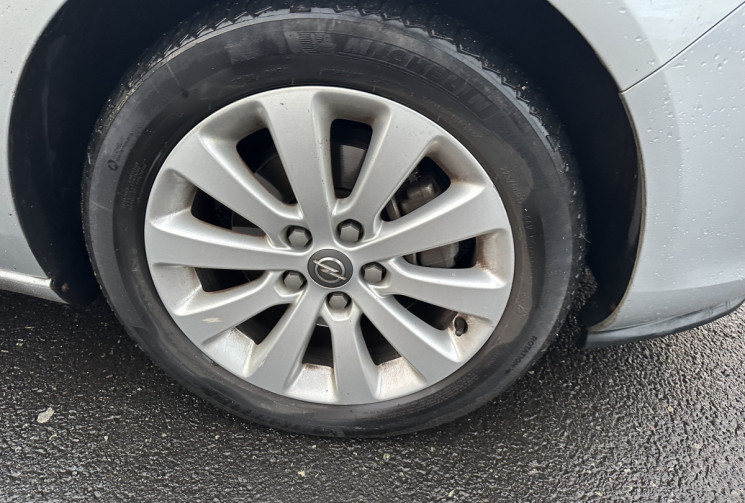 OPEL ZAFIRA TOURER 2.0 CDTI DPF 130 