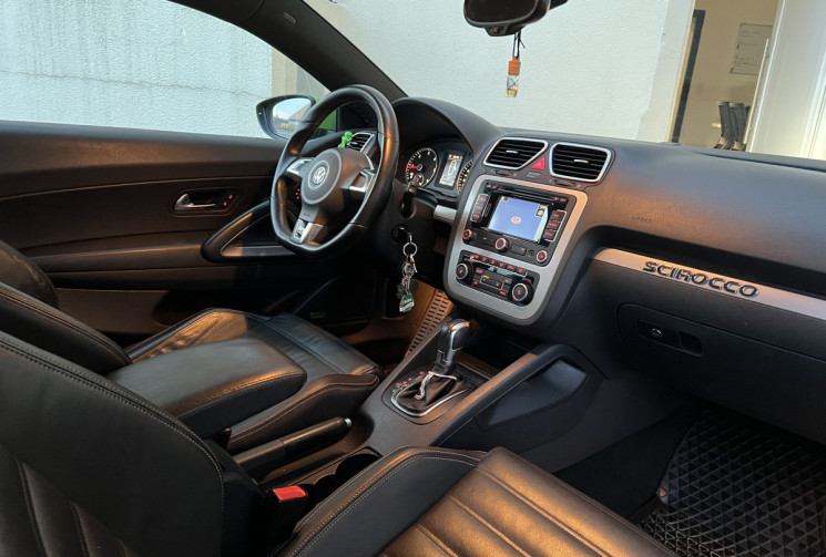 Volkswagen Scirocco  II 2.0 TDI R-LINE DSG6 140 cv 